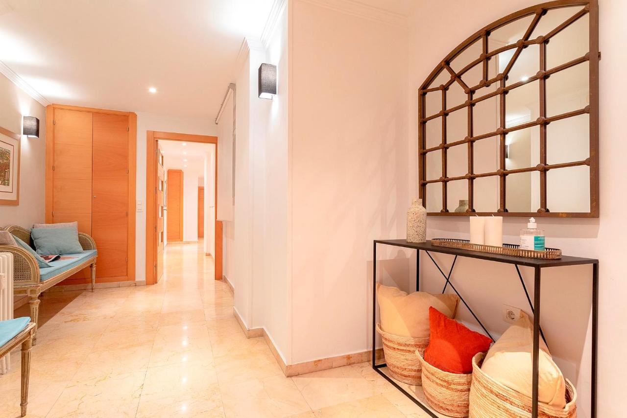 Genteel Home Martinez Campos Granada Esterno foto